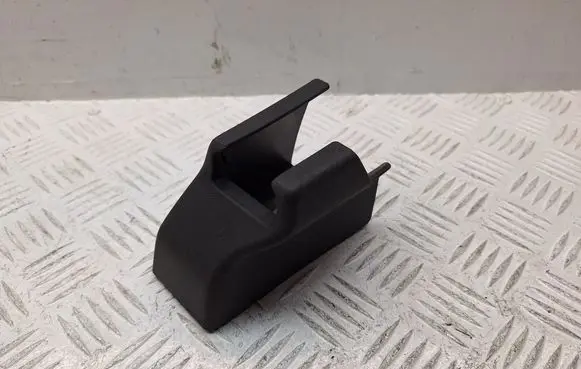 Toyota Verso Front passenger seat rail trim 721570F030B0 721570F030