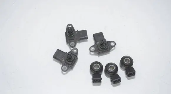 BMW X5 F15 Air pressure sensor 7843531 7598861 13627843531