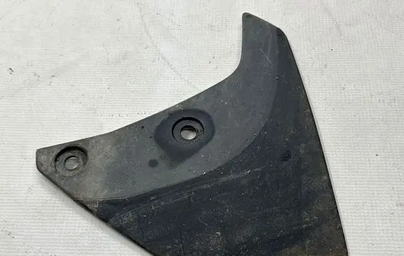 Tesla Model Y Front mudguard 162800500A