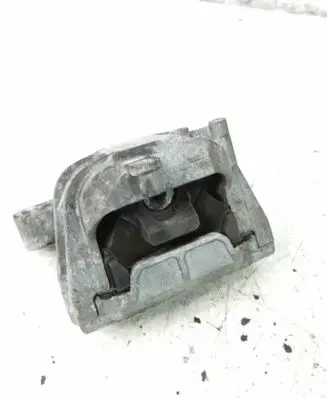Volkswagen Cross Touran I Engine mount bracket 1K0199262