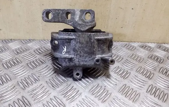 Volkswagen Eos Engine mount bracket 1K0199262AM