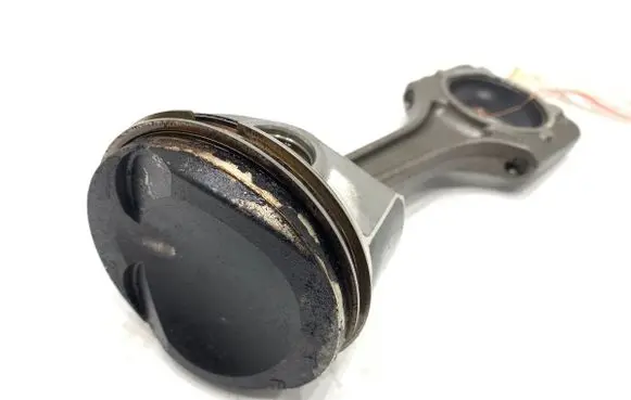 Audi A5 8T 8F Piston with connecting rod 