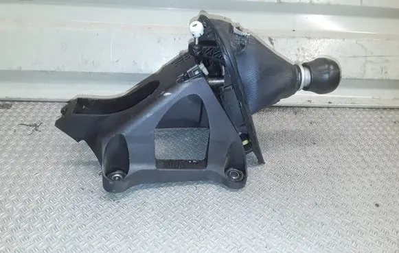 Toyota Verso Gear shifter/selector 112102525