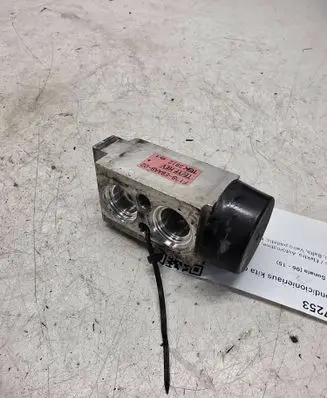 Hyundai Sonata Other air conditioning (A/C) parts F108EBAAB02
