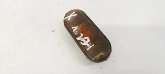 Ford Galaxy Front fender indicator light 