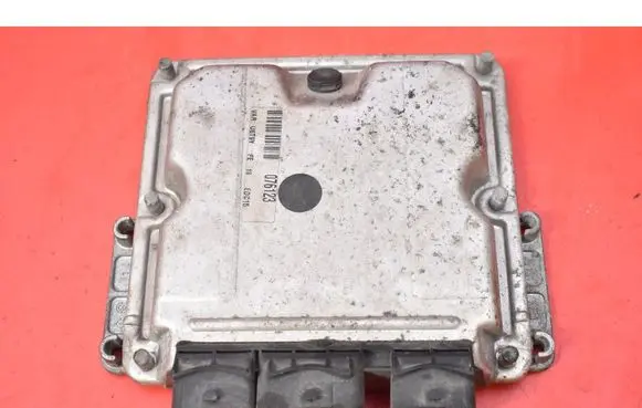 Peugeot 807 Engine control unit/module ECU 0281012141