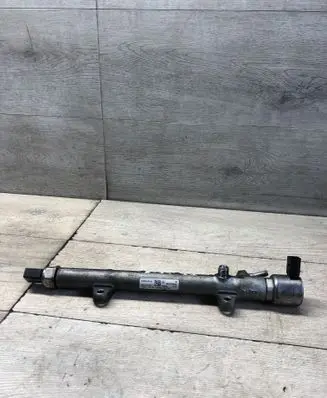 Mercedes-Benz E W212 Fuel main line pipe A6510700495 R9144Z240A 11032507782