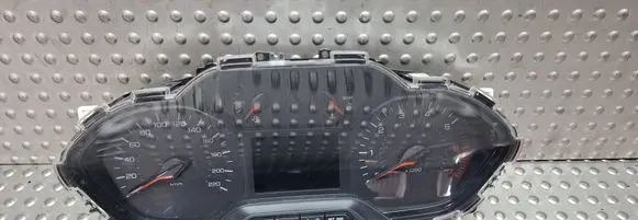 Peugeot Partner III Speedometer (instrument cluster) S25053897 9831101680