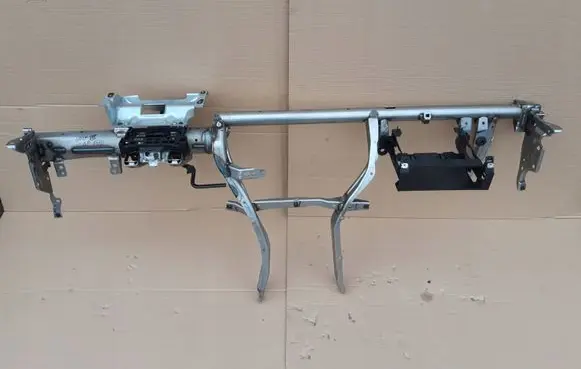 Volkswagen Golf VIII Dashboard cross member/frame bar 5H0919695