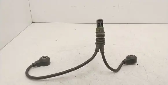 BMW 3 E46 Detonation knock sensor 1435485 BM098054