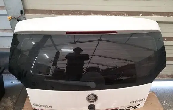 Skoda Citigo Tailgate/trunk/boot lid
