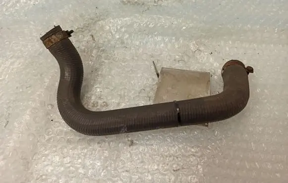 Mercedes-Benz 250 280 C CE W114 Heater radiator pipe/hose 