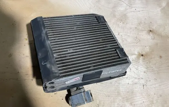 Air conditioning (A/C) radiator (interior)