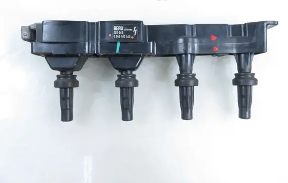 Peugeot 206 CC High voltage ignition coil 0040102045