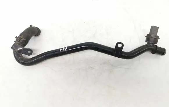 Volkswagen PASSAT B6 Engine coolant pipe/hose 5N0121055 5n0121070 06a919501a