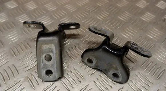 Front door hinge set