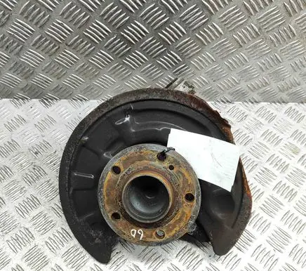 Mercedes-Benz A W176 Rear wheel hub A2463503641