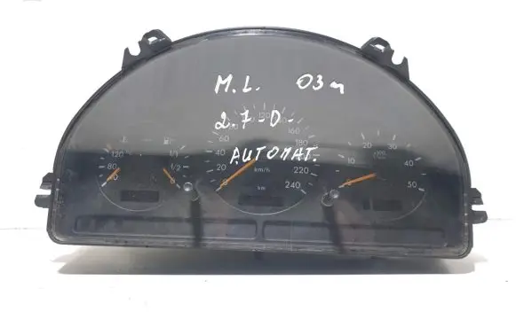 Mercedes-Benz ML W163 Speedometer (instrument cluster) A1635404011