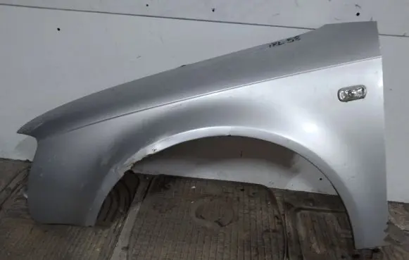 Audi A4 S4 B7 8E 8H Fender