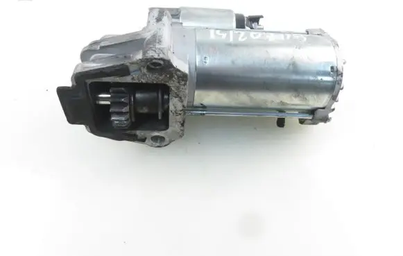 Ford Mondeo Mk III Starter motor F032112821