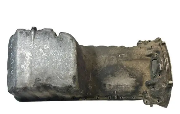 Mercedes-Benz Sprinter W901 W902 W903 W904 Oil sump 6020140802 R6020140802