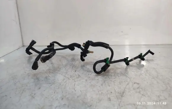 Peugeot 5008 Fuel return line/hose 