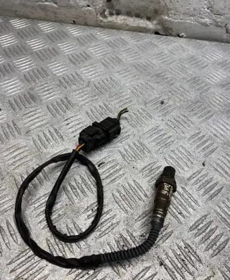Volkswagen PASSAT B6 Lambda probe sensor 03G906262