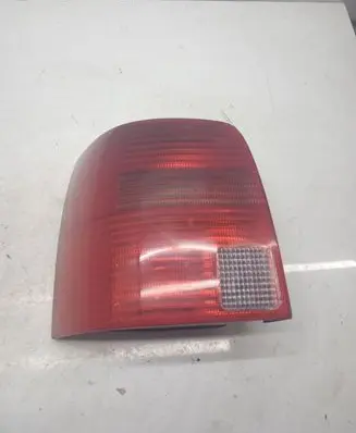 Volkswagen PASSAT B5 Rear/tail lights 9B9945257