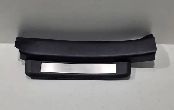Lexus IS 220D-250-350 Rear sill trim cover 6794053040 6794053020