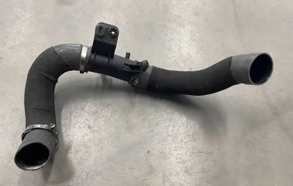 Audi Q5 SQ5 Intercooler hose/pipe 80A145681B