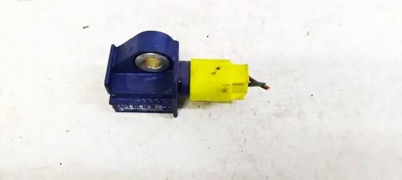 Mercedes-Benz C AMG W204 Airbag deployment crash/impact sensor AQ2128204926 5WK43872
