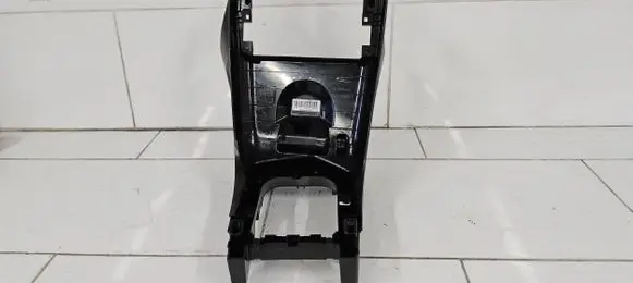Volvo V60 Center console 31369117 Y283352