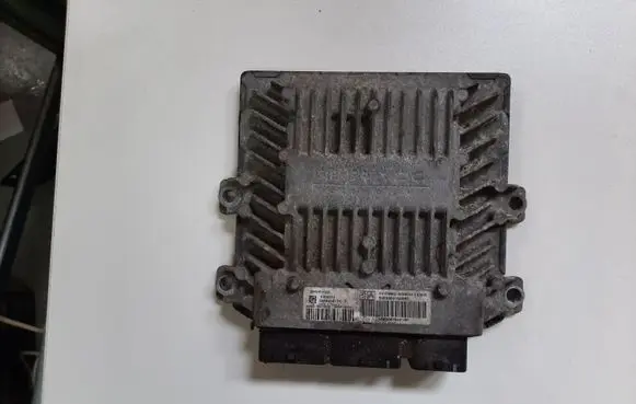 Peugeot 807 Engine control unit/module 5WS40615CT