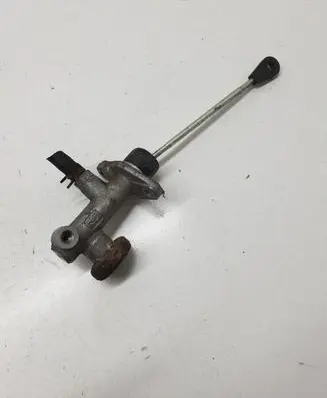 Chevrolet Captiva Clutch master cylinder