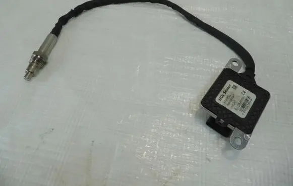 Opel Insignia B Lambda probe sensor 55512347