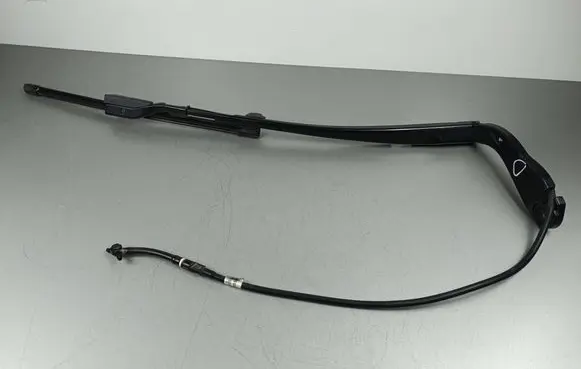Alfa Romeo Stelvio Front wiper blade arm