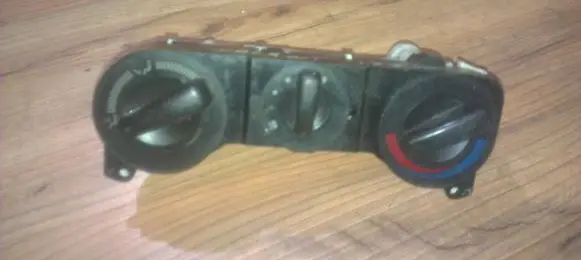 Mitsubishi Galant Climate control unit