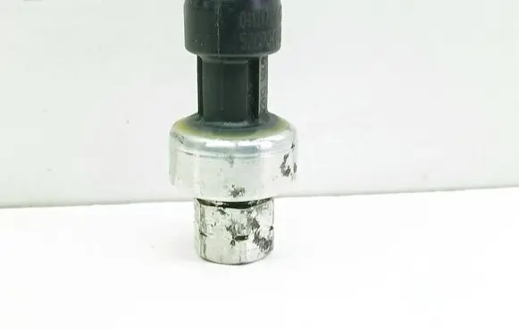 Opel Signum Air conditioning (A/C) pressure sensor 09131721 52CP0406