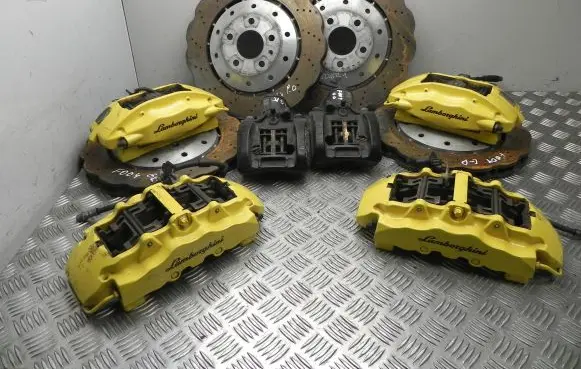 Lamborghini LP 580-2 Brake discs and calipers set 4T0615105BD