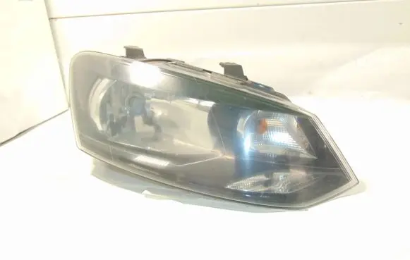 Volkswagen Polo V 6R Headlight/headlamp 6RU941016