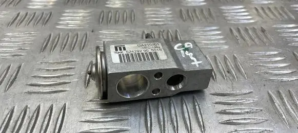 Audi A4 S4 B9 Air conditioning (A/C) expansion valve 52429290