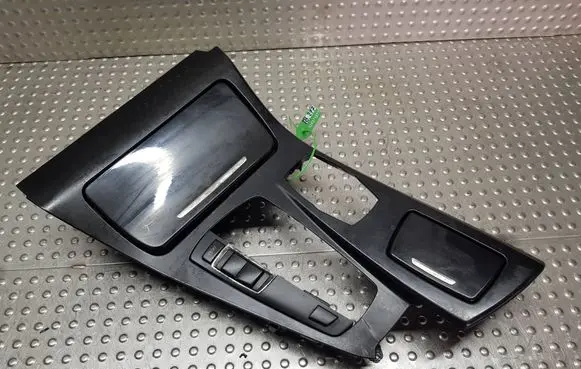 BMW 5 F10 F11 Center console decorative trim S26371277 9277352 9277262