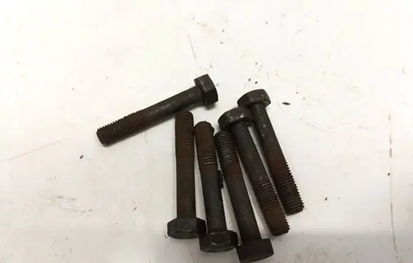 Volkswagen Golf II Nuts/bolts 