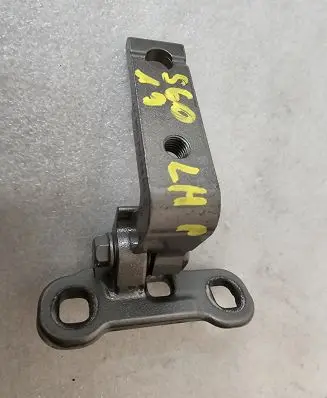Volvo S60 Front door upper hinge 31457958