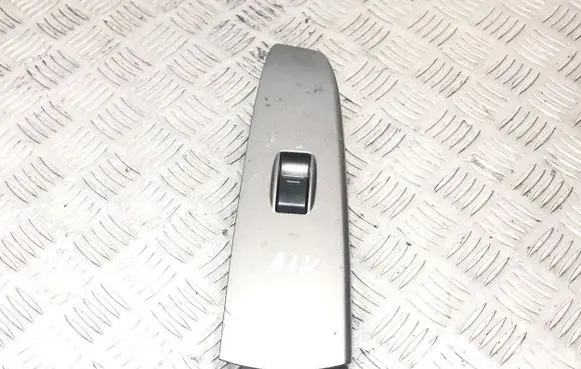 Toyota Prius (XW20) Electric window control switch 7427247050