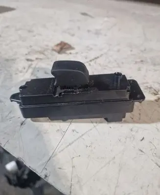 Mazda 6 Electric window control switch GS1E66380
