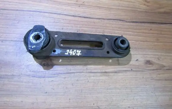 Renault Laguna II Engine mount bracket 