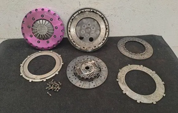 Ford Focus ST Clutch set kit 17G17