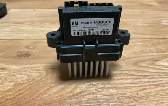 Opel Insignia A Heater blower motor/fan resistor 13503201 F011500056 SMU4902ZM