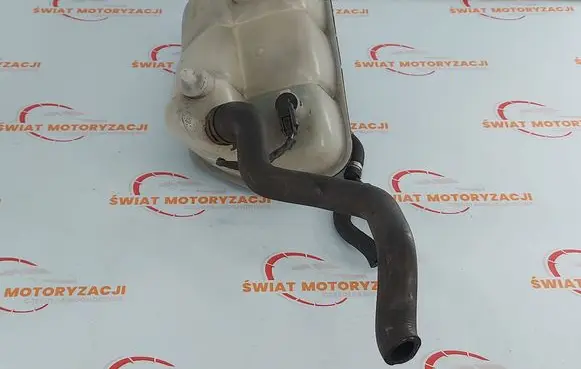 Mercedes-Benz CLS C219 Coolant expansion tank/reservoir A2115000049